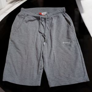 🇦🇮Invictus Men Grey Solid Shorts