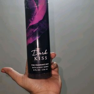 Bbw Dark kiss