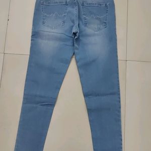 Women Casual Jeans.  New With Tag. Unused Product.