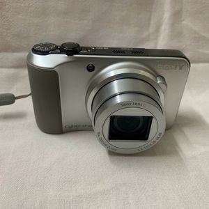 Sony Cybershot DSLR Camera