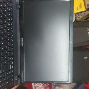 Samsung Laptop In Mint Condition