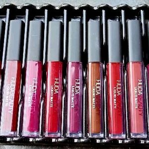 12 Set Of Lipstick