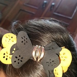 Hair Band With Bow
