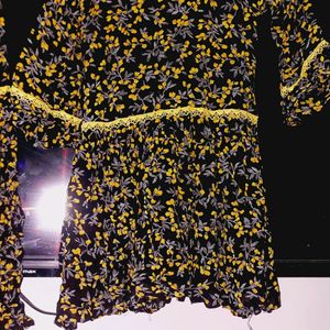 Yello Black Frock Pyjama