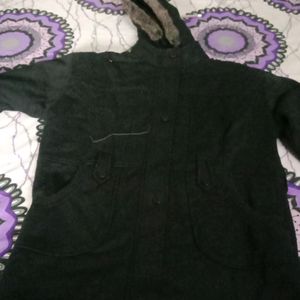 Heavy Woollen Jacket With Hudy