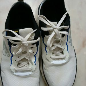 Skechers D'LUX Walker Scram Walking Shoes For Men