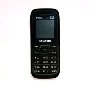 Samsung Guru FM Plus SM-B110E Keypad Phone