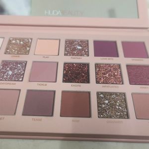 Huda Beauty Nude Eyeshadow Palette