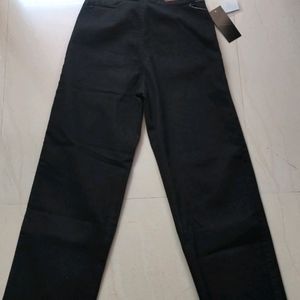 NEW STRAIGHT FIT JEANS FOR WOMEN