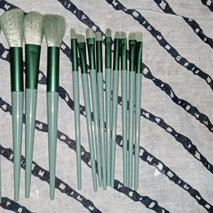 Makeup Brushes