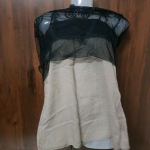 Zara Brand Top With Lining At Reduced Price.