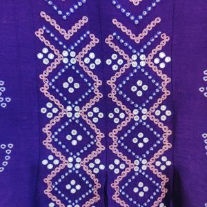 💜 Silk Embroidered Kurta