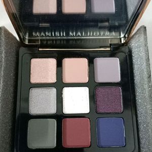 😱Manish Malhotra Eyeshadow Palette!!!