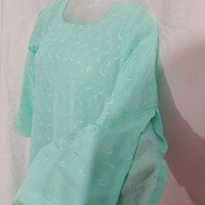 Green Kaftan Kurti With Cutting Sleeves