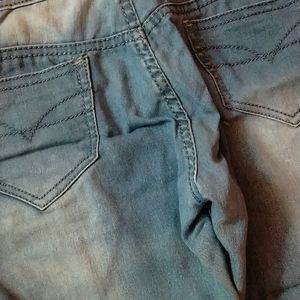 Blue Denim Capri Jeans