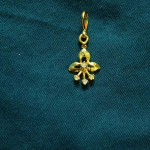 Flowers Design Pendant 👑| Not Used