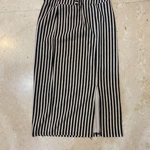 Slit Skirt