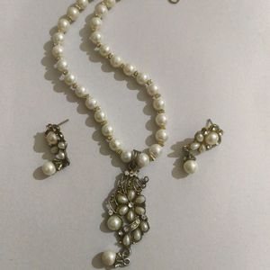 Pearl Jewellery Set