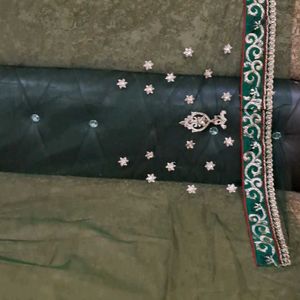 Designer Saree Completely New.