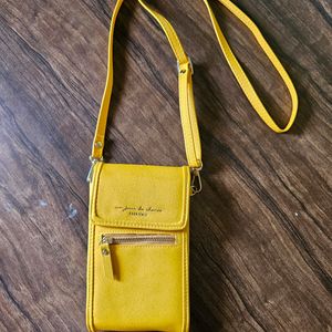 Sling Bag Yellow