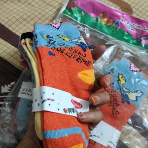 Kids 10 Pair Socks🧦🧦 Beautiful Design..