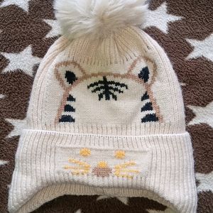 KANEEKSHI GIRL'S & WOMEN WINTER POMPOM BEANIE HAT