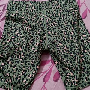 Like New H&M Shorts For Girls