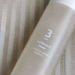 Numbuzin No.3 Super Glowing Essence Toner