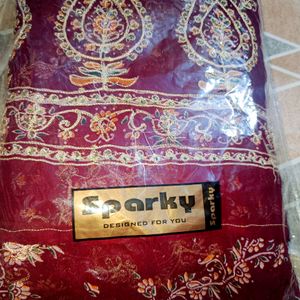 Bridal Saree With Heavy Golden Embroidery