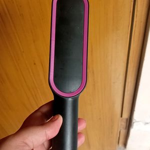 comb hair straightener