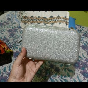 Shimmer Clutch