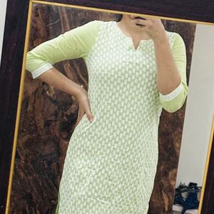 Green Embroidered Kurta