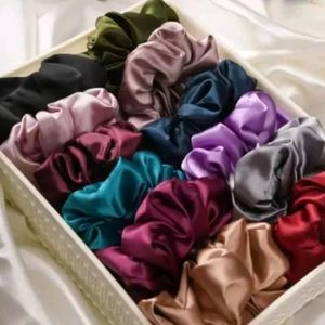 Scrunchies (12 Pieces)