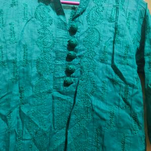 Green Kurti