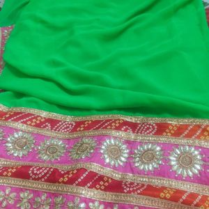 Two shaded color of bandhej saree