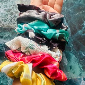 12 New Scrunchies Multicolour