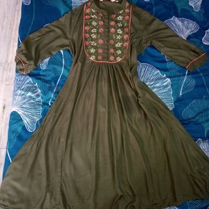 Olive Green Kurta for College/Daily Wear