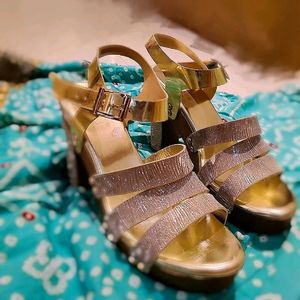 👠 Shimmer Heel Sandal