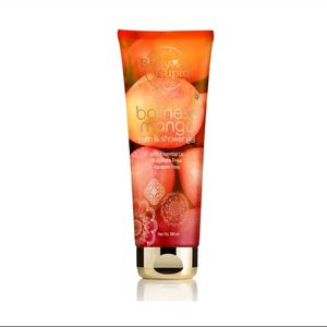 Body Care Combo - Shower Gel And Scrub