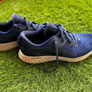 Discounted Nike Men Shoes