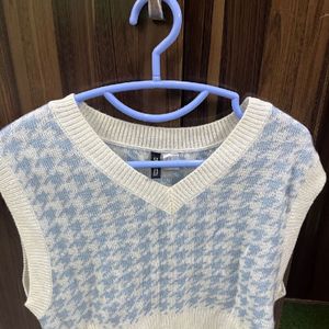 New H&m Blue Vest Sweater