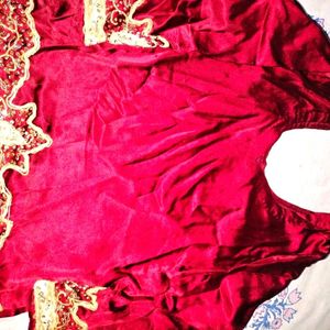 Maroon clr ka wedding  lahnga or chunni farkhabadi