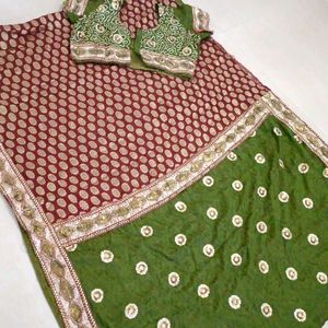 Women Saree With Blouse