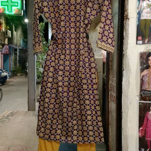 💜Cotton Kurti With 💛Ciggerate Pant Set