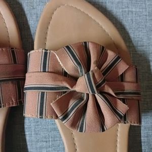 Flats For Women