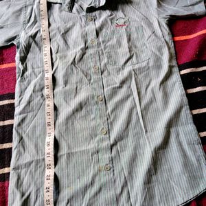 Good condition Shirt For Boys