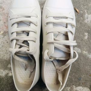 Waterproof White Sneaker For Women