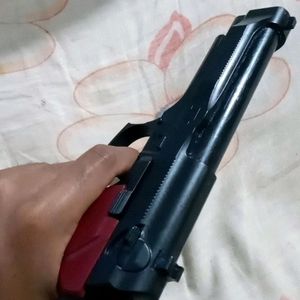 New Big Toy Hand Gun With Free Bulltes