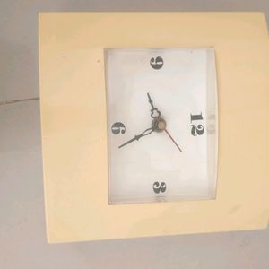 Wall Clock With Secret Storage