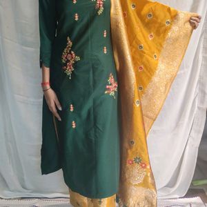 Kurta Pant Dupatta Set